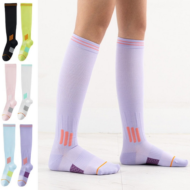 이오유 러닝 압박 니삭스