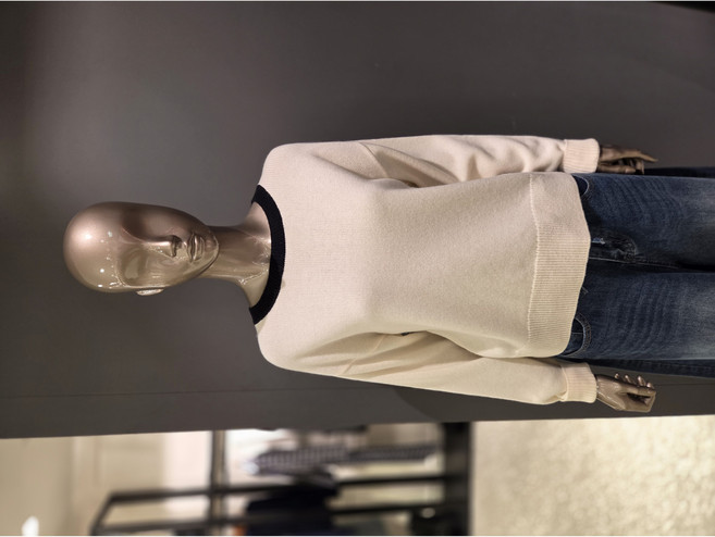 제시뉴욕 양털 혼방 라운드 니트 IE95KO6290