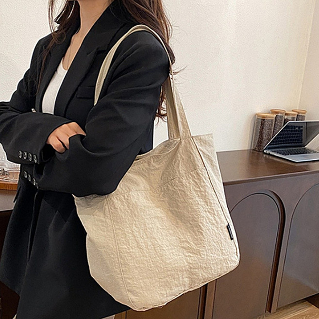 125g 초경량 바스락 여성 숄더백 3칼라 데일리 경량 여행 보조가방 나일론 편안한 가방