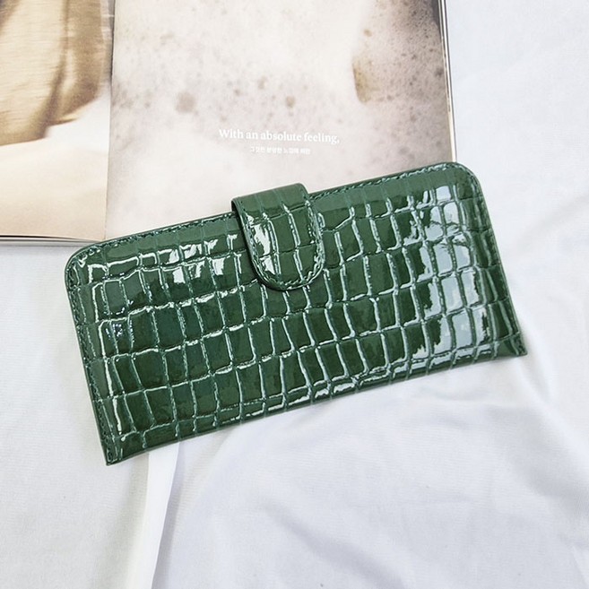 큐티랑 광택 애나멜 장지갑 여성 심플 카드 지폐