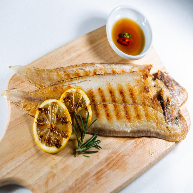 노씨고집 산지직송 특품 반건조 박대, 1개, 정품 26-28cm 10미