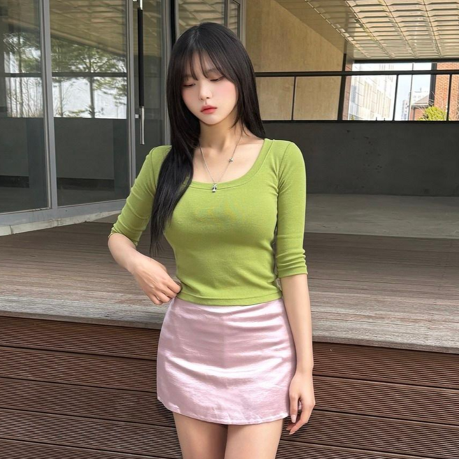 VANANA2 국내생산 몸매 잡아주는 슬림핏 여성 무지 7부 와이드넥 반팔티셔츠