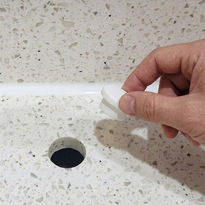 싸이소 실리콘 구멍 마개 가스배관 인덕션 싱크대 호스 가스렌지 다용도 흰색, 1개