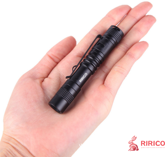 리리꼬 초강력 LED 휴대용 미니 손전등 후레쉬, 블랙(8.5cm), 1개