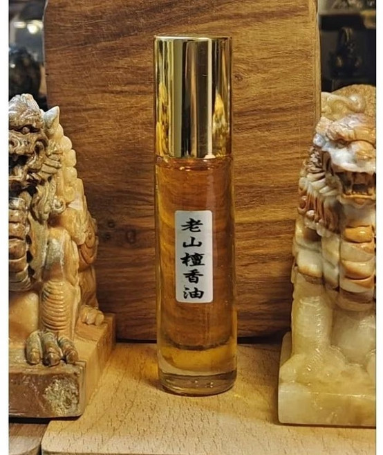 龍燄藏石堂 老山檀香精油, 1個