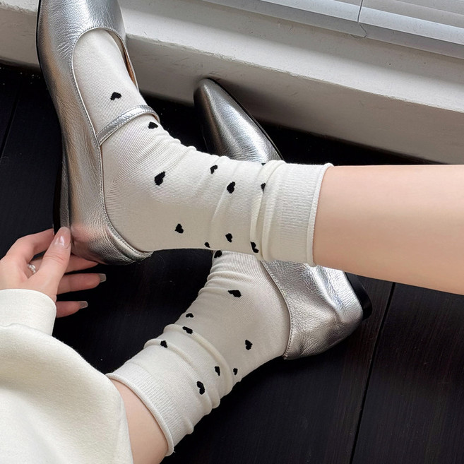 SamSamHee 순면 여자 종아리 양말 불규칙 하트 점 편안하고 심플한 사계절 2켤레 착용 가능