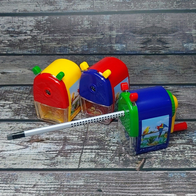 파버카스텔 책상고정 및 휴대 가능 회전식 미니 앵무새 연필깎이, 1개, 랜덤발송