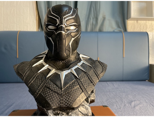 35cm2.5kg黑豹半身像/Black Panther /黑體銀邊原色/室內設計擺設/電影周邊/瓦甘達萬歲, 銀邊銀項鍊黑豹