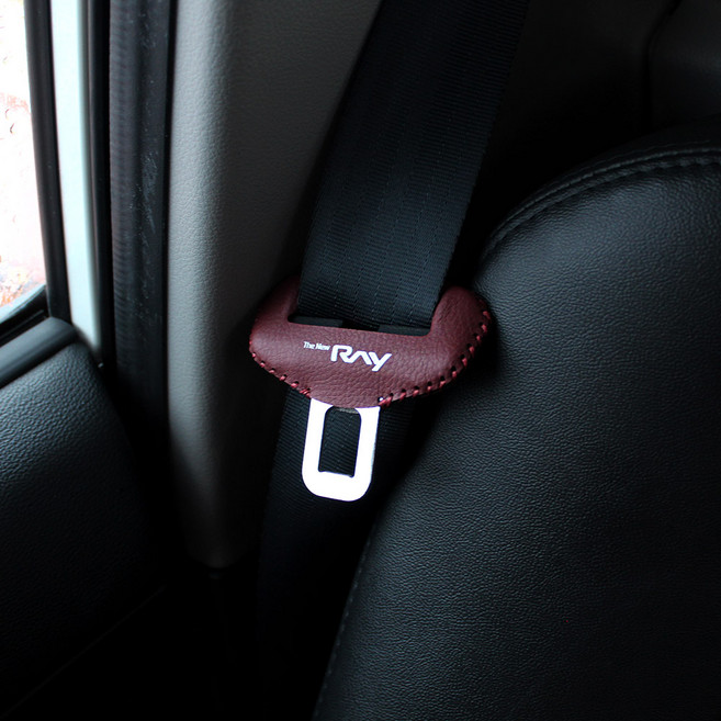 [비브랜드]와이앤유 로고 레터링 포인트 실내 내장재 보호 가죽 안전벨트 클립 커버 용품 더뉴레이 호환, 블랙, 1개