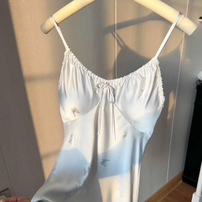 夏季新款冰絲涼感吊帶睡裙女款帶胸墊花邊睡衣家居服裙子