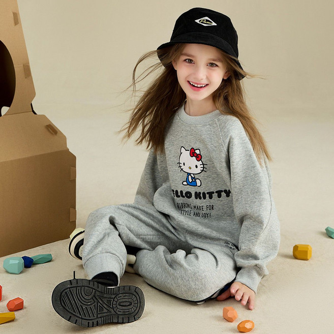 LOVEND 헬로키티 겨울 순면상하복 초등학생 트레이닝세트 성탄절선물