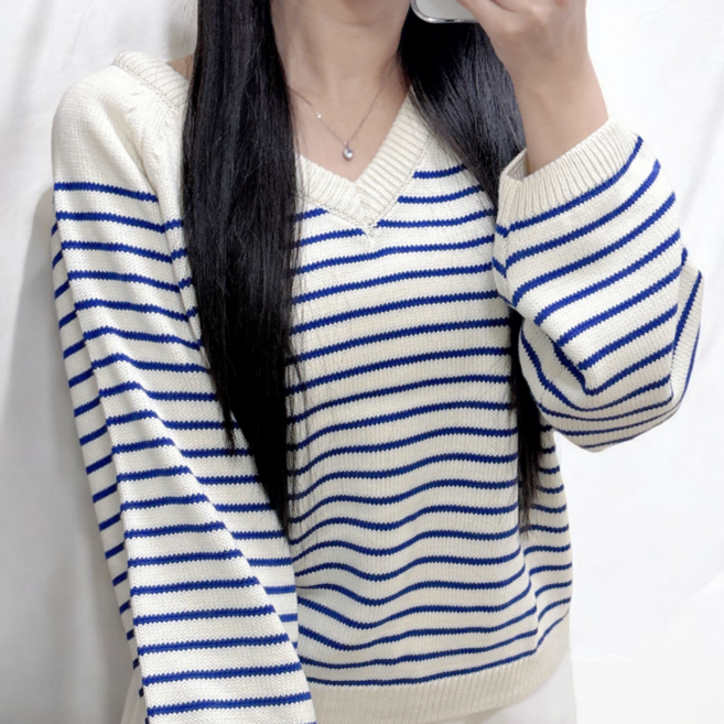 가영 베이직 브이넥 스트라이프 니트티 여성 루즈핏 긴팔