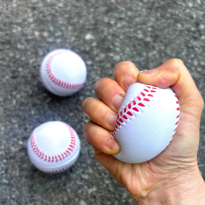 말랑한 야구공 지름 7cm, 3개