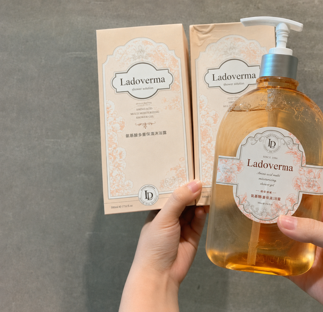 Ladoverna 胺基酸多重保濕沐浴露, 500g, 1個