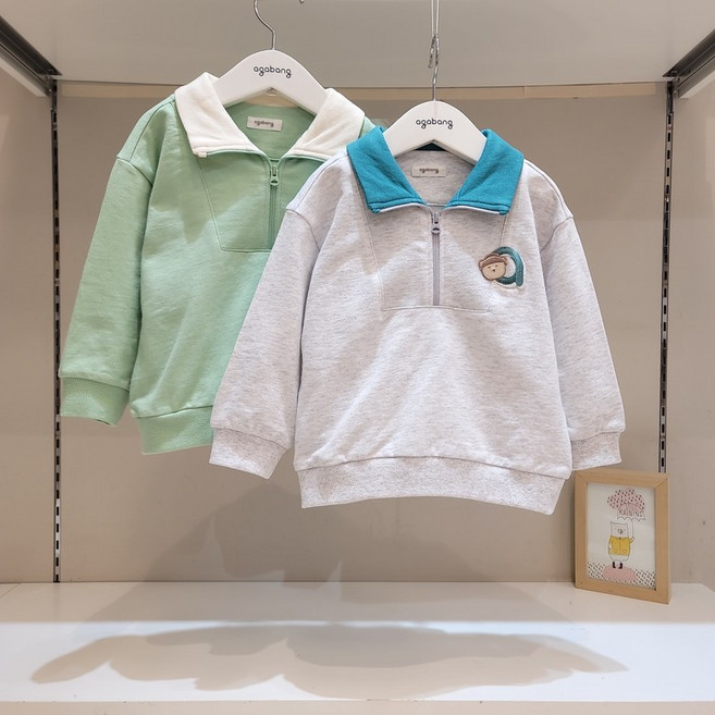 [아가방]강남점*60%할인 깔끔하고 단정한 반 집업 맨투맨 /부드러운 면100% 티셔츠