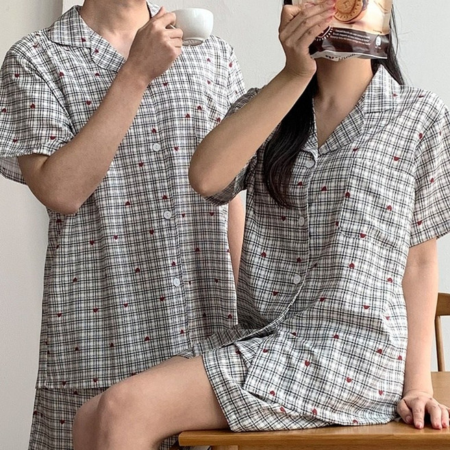 남성 여성 캐릭터 체크 파자마 반팔 잠옷세트