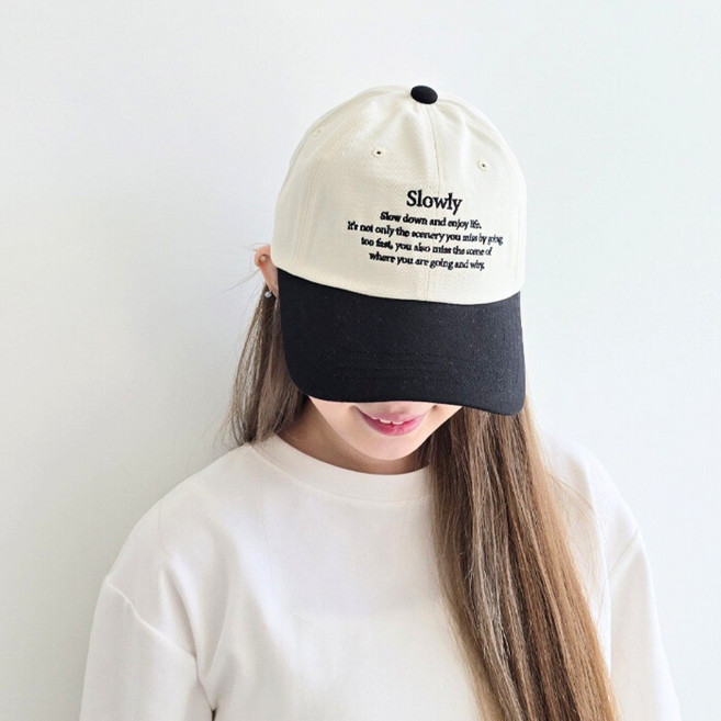 투톤 배색 자수 레터링 볼캡 남녀공용 데일리 패션 모자 얼굴 작아보이는 깊은핏 캡모자 여름 코튼