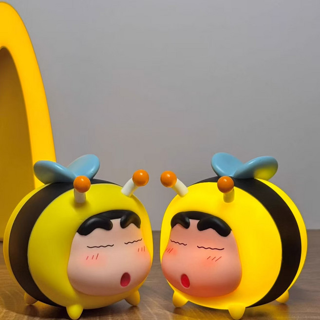 FATTYS 벌 짱구 미니 무드등 피규어인테리어 소품 차량용 소품 선물추천 8*8*8CM, 옐로우