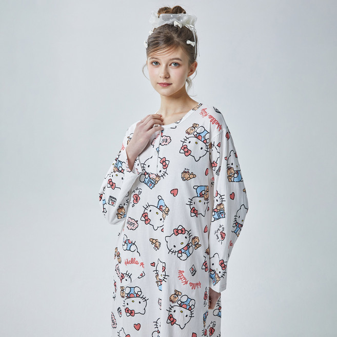 헬로키티 퓨어키티 여성잠옷 아이보리 다이마루 산리오 정품