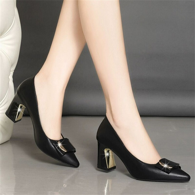 TKX 여성 포인트 토 메탈 장식 힐 소프트 구두 슈즈 비즈니스 중년여성 신발