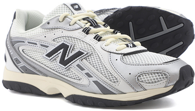 뉴발란스 New balance 204L running shoes sneakers 러닝화 운동화 라이프스타일 슈즈 실버메탈릭-블랙