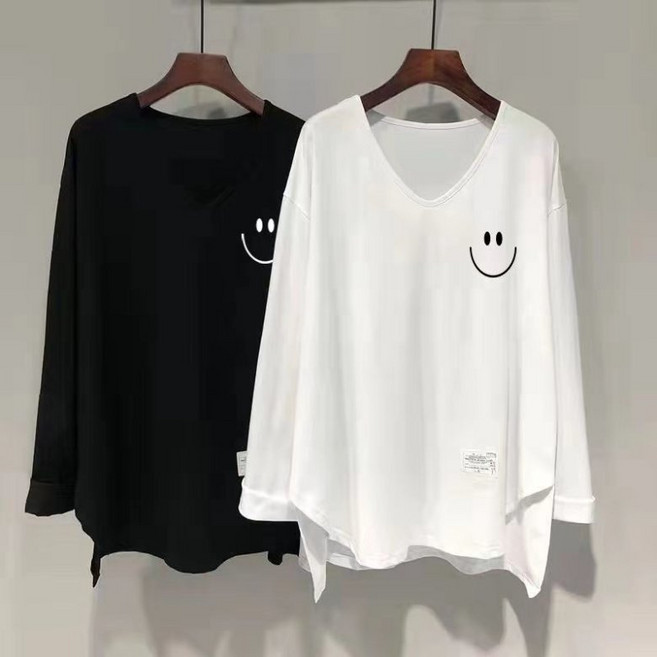 PEROLA 150kg까지 빅사이즈 여성 스마일 프린팅 티셔츠 오버핏 브이넥 긴팔 티셔츠