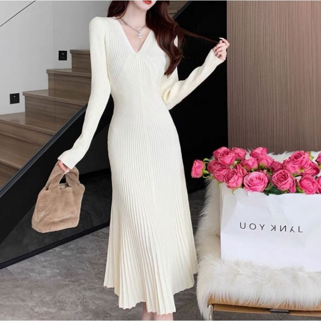 [순이야] C.여성 골지 브이넥 니트 롱 원피스