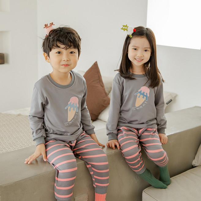 투위 가을겨울 자수 양면피치기모 아동파자마 수면파자마