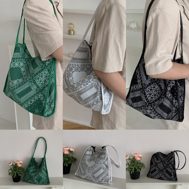 [인사이드몰] 반다나 페이즐리 숄더백 에코백 가벼운가방 가벼운 봄 여름 가을 에코숄더백 사각 쇼퍼백 캔버스