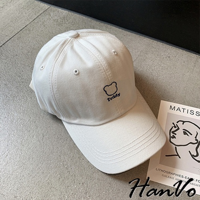HanVo 簡約泰迪小熊刺繡鴨舌帽 男女可戴可調式老帽 防曬韓系棒球帽 女生配件 C01-8141