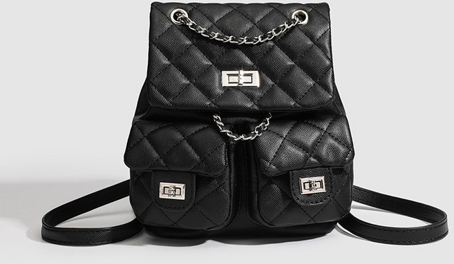 클래식 퀼팅 체인 포켓 미니 백팩