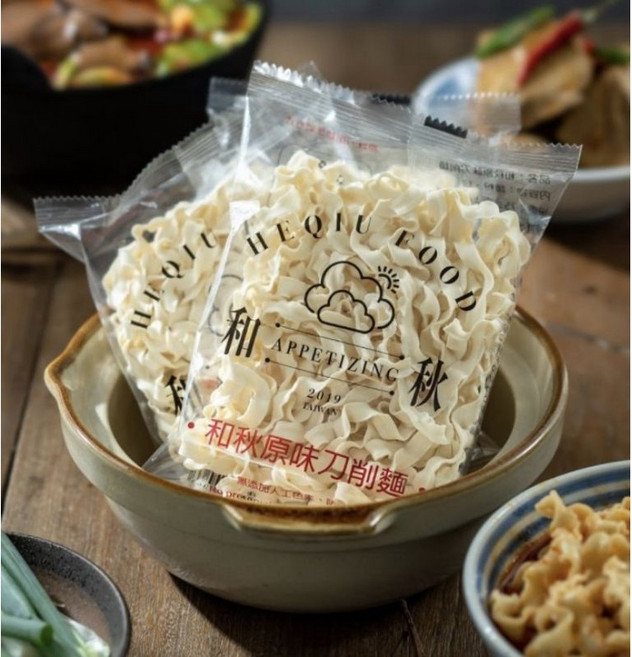 和秋 肉骨茶細粉 麻辣鴨血 常溫保存 - 麻辣鴨血火鍋, 1個, 和秋 原味刀削麵*5包, 375g