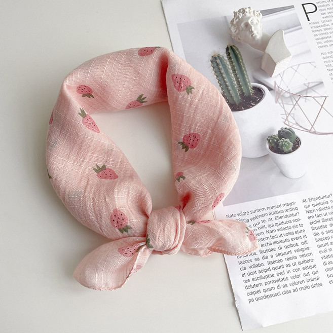 팬시온 딸기 코튼 스카프 롱스카프 캐주얼 사각 면스카프 쁘띠 패턴