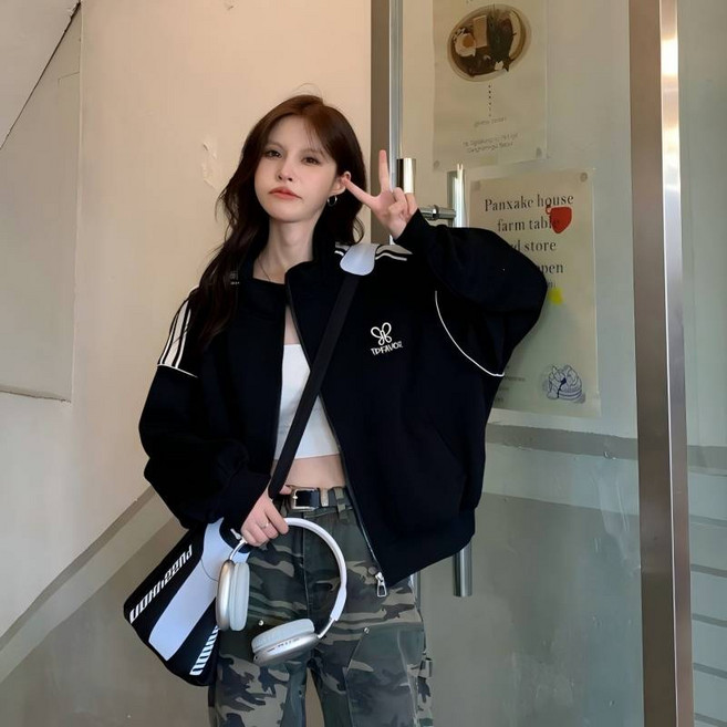 COSYEVNO 야구복 여 봄 가을 어디에나 잘 어울리는 루즈핏 스포츠 캐주얼 차이나 쇼트 재킷