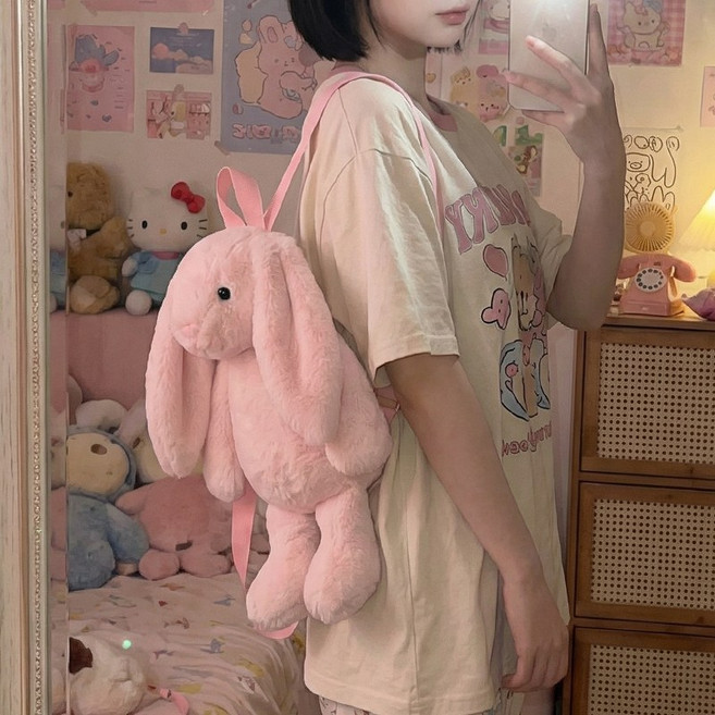 말랑마쥬 핵인싸템 귀여운 인형 캐릭터 가방 놀이공원 소풍백팩 카피바라 강아지 슬링백