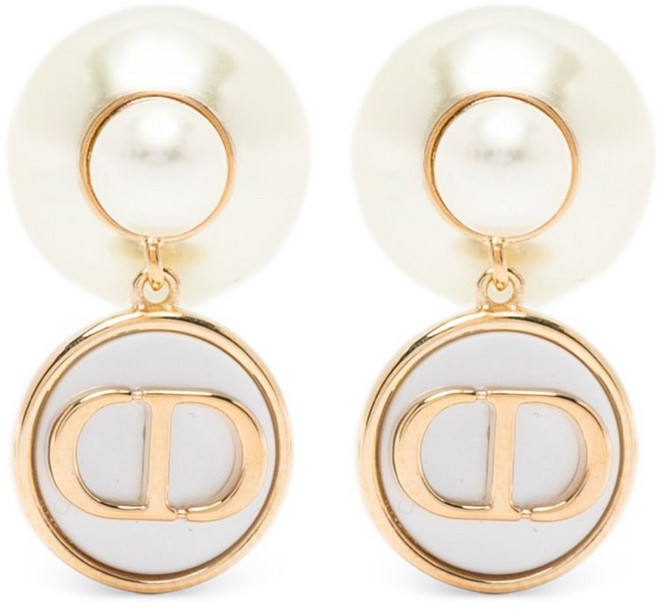 디올 트라이벌 이어링