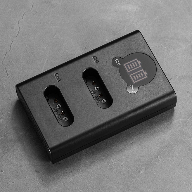 NP-BX1 雙槽充電器 LCD顯示 USB雙用充電座, 1個