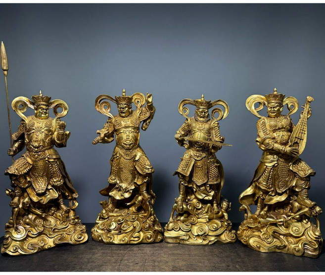 鍍金神像四件組, 金