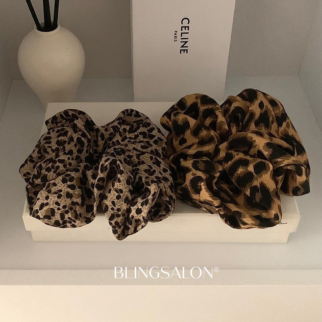 블링살롱 1+1 국내제작 비자크 호피 빅사이즈 와이드 왕 곱창밴드 스크런치 헤어슈슈 2컬러 세트구성 레오파드 왕곱창