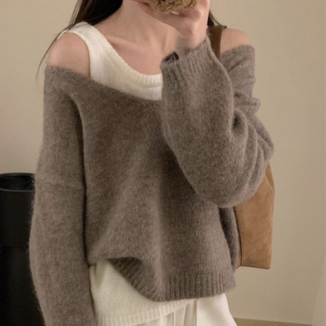 러아카 여성 오프숄더 브이넥 루즈핏 풀오버 니트 나시 세트