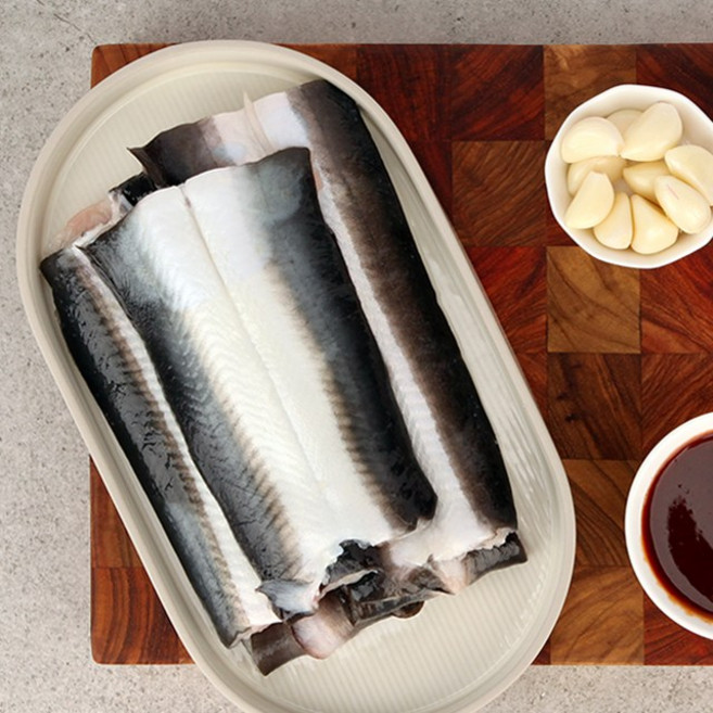 [오초록] 손질 민물장어(생물/자포니카) 2미 / 손질 후 800g 내외+소스증정 / 주문 후 당일손질, 1개