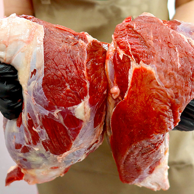 (배터짐) 청정지역 ( 목초 소사태 알사태 ) 소고기 장조림 곰탕 수육 (일요일&당일발송), 1kg, 1개