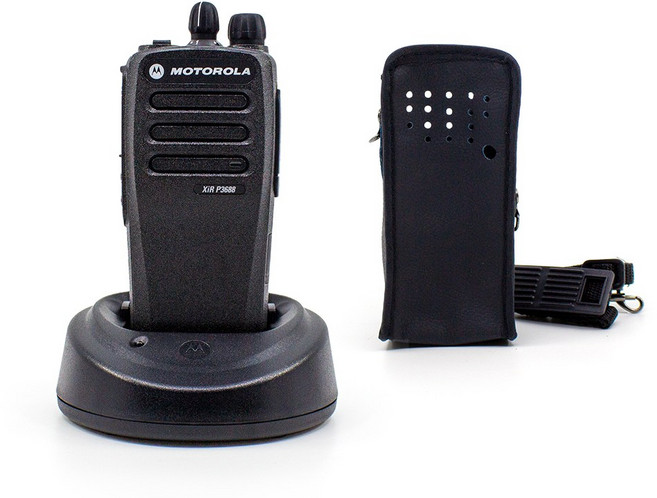 모토로라 XiR-P3688 디지털 무전기 1대 로그세트 충전기 가죽케이스 포함 (XIR-P3688), 1개