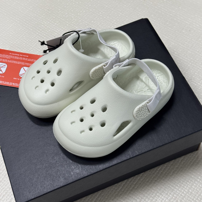 [국내정품/당일발송} 나이키 키즈 조던 하이드립 샌들