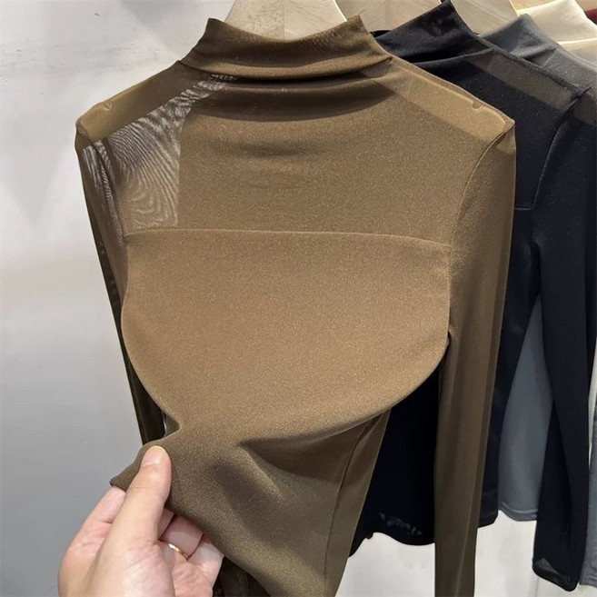 ROYALBELLE 여성 반폴라 얇은 시스루 망사 패치 긴팔 슬림핏 이너 웨어 티셔츠 K070767