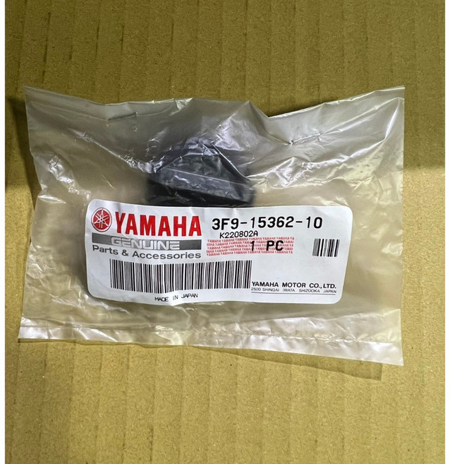 MT-07 R7機油蓋組：BAT-15362-00、3F9-15362-10機油蓋 有效防止洩漏, 1個, 單獨機油蓋油封93210-27778