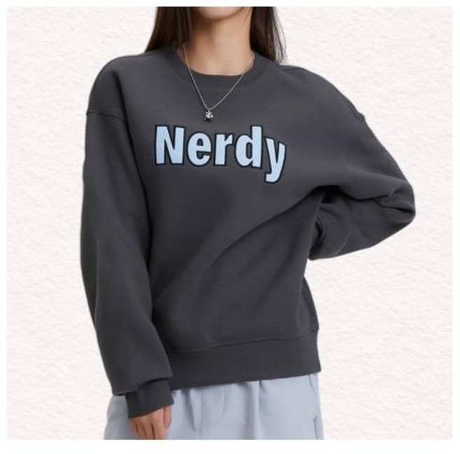 널디 NDY 볼드 로고 브러시드 스웻셔츠 아이보리버건디차콜 PNEF24SW05 302931