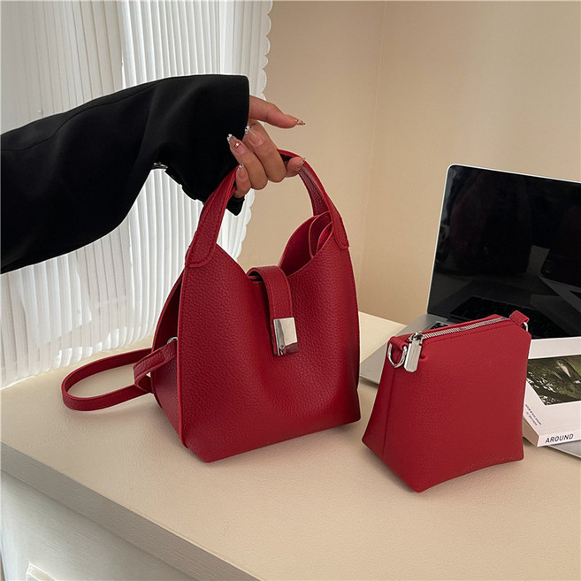 버킷백 여성가방 토트백 작은 가방 증정 대용량 통근하다 간편하다