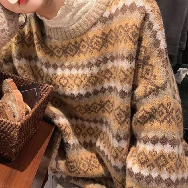 小蘭優購秋冬新款菱格毛衣 韓版寬鬆針織衫 復古花紋慵懶風上衣