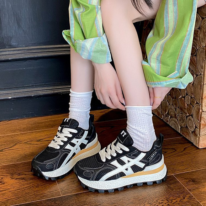 여성 워킹화 경량 운동화 런닝화 푹신한 여자 스니커즈 6CM